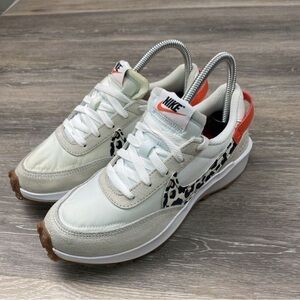 Size 6 - Nike Waffle Debut White Leopard W DZ5201-100